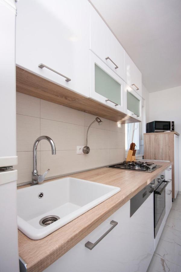 Apartments Osti Rogoznica  Exterior foto