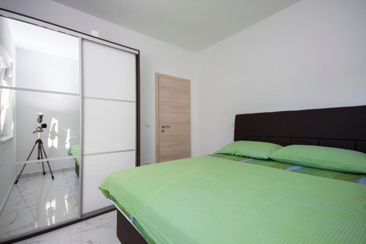 Apartments Osti Rogoznica  Exterior foto